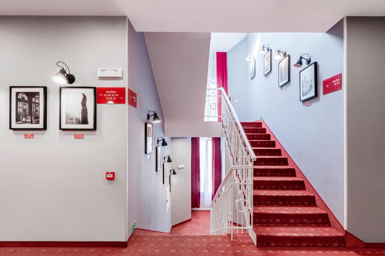 Revelton Studios Praga Exterior foto